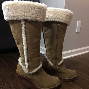 Authentic Ugg Aubrey wedge Tall boot